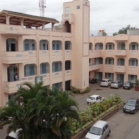Hotel Mysore Dasaprakash Kültér fotó