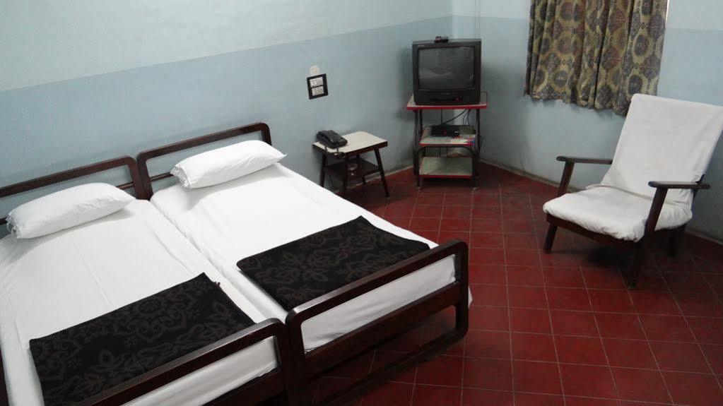 Hotel Mysore Dasaprakash Kültér fotó